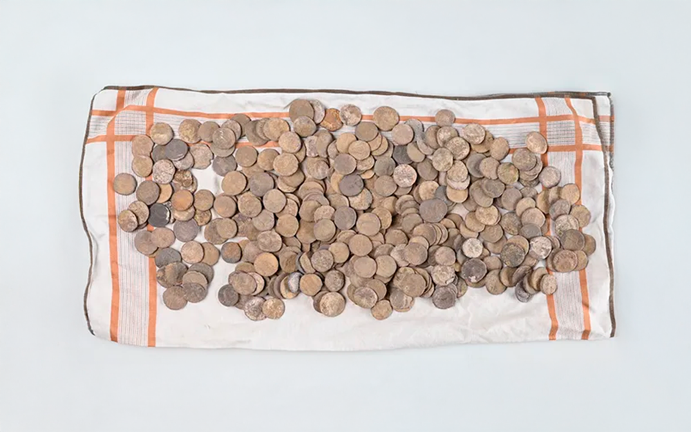 Detectorista acha objetos de ouro e prata na Alemanha e vai parar na Justiça