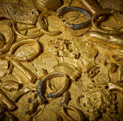 Mistério de naufrágio com mais de 400 moedas de ouro é solucionado após quase 30 anos