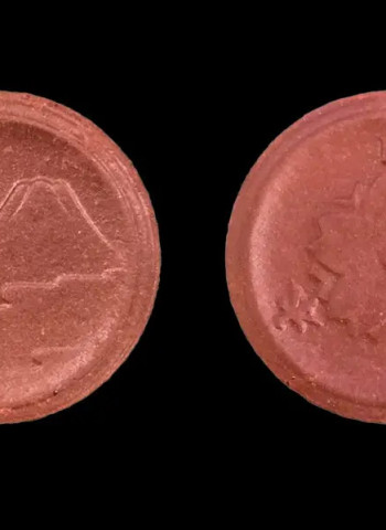 Mais de 500 mil moedas de porcelana da Segunda Guerra Mundial são redescobertas em Kyoto