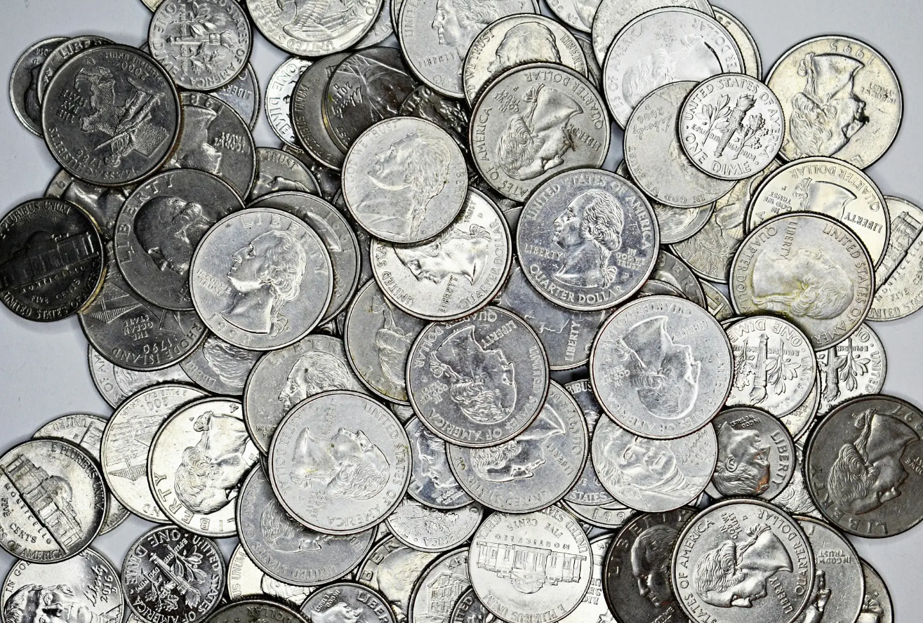 Trump ordena fim da produção de moedas de 1 centavo nos EUA