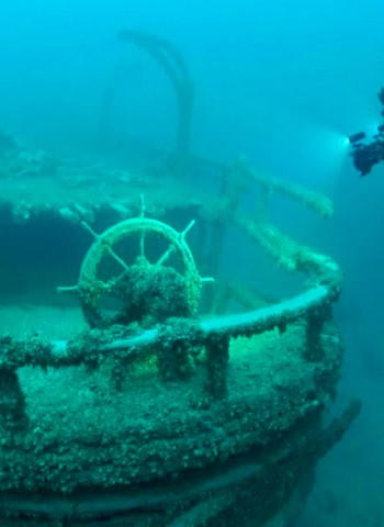 Arqueólogo Português Descobre Tesouro de 22 Toneladas em Naufrágio Histórico