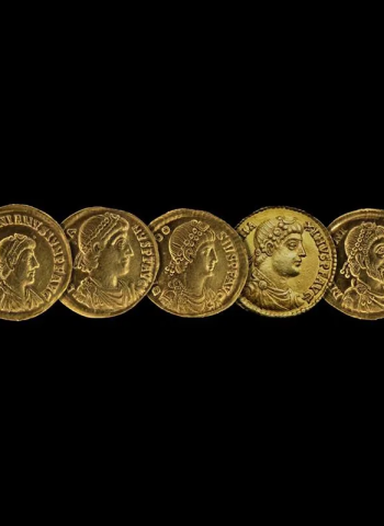 Tesouro de 141 moedas romanas de ouro é descoberto em Luxemburgo