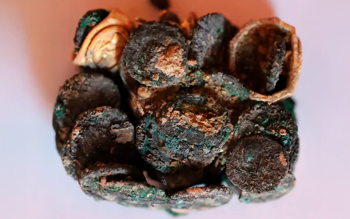 Tesouro romano é achado em casa incendiada na antiga cidade de Histria