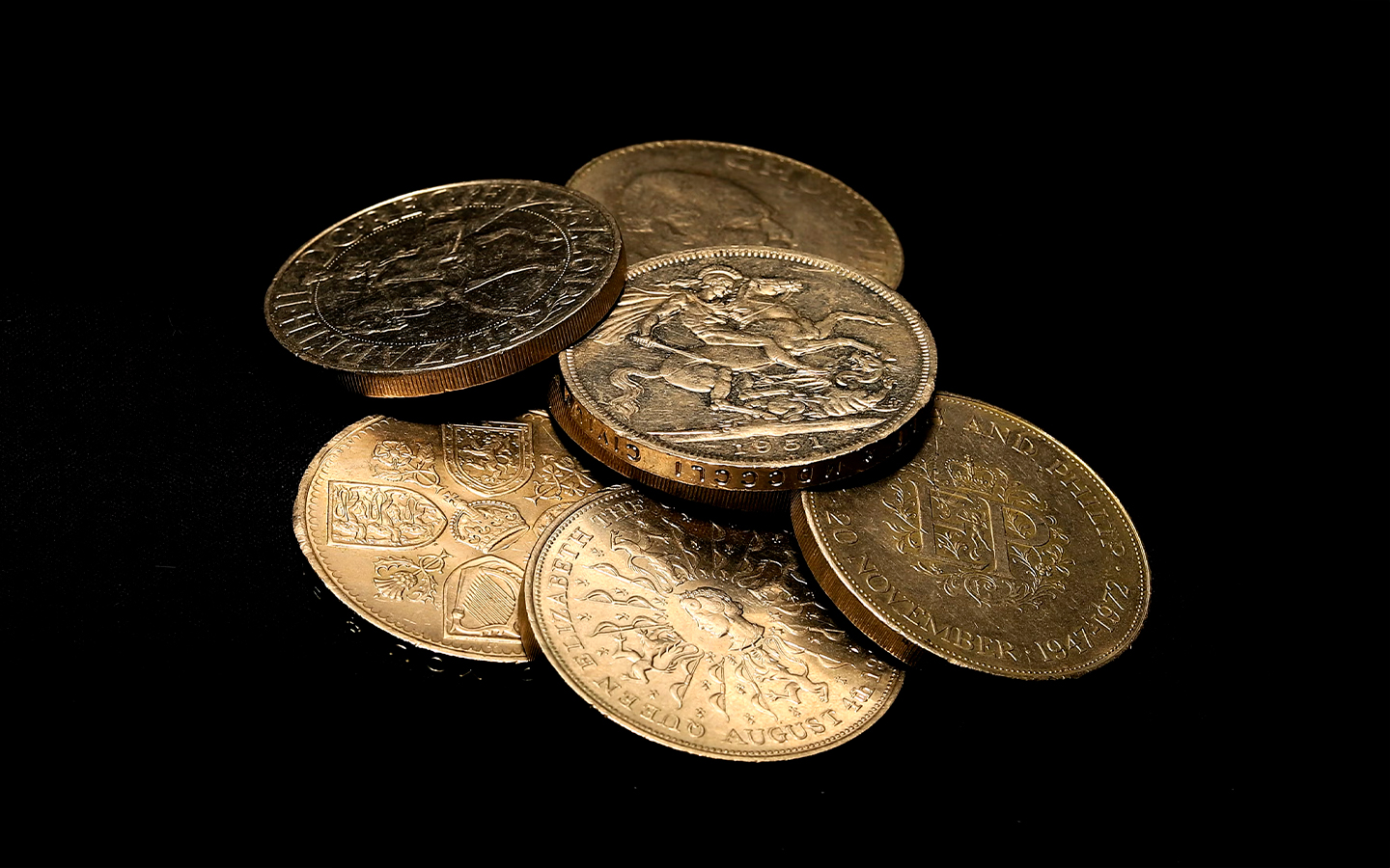 Moedas celtas de 2.300 anos indicam oferenda religiosa em pântano suíço