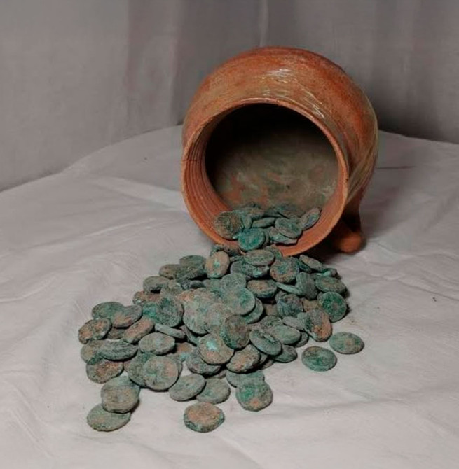 Tesouro de moedas do Império Kushan é achado no sul do Tajiquistão